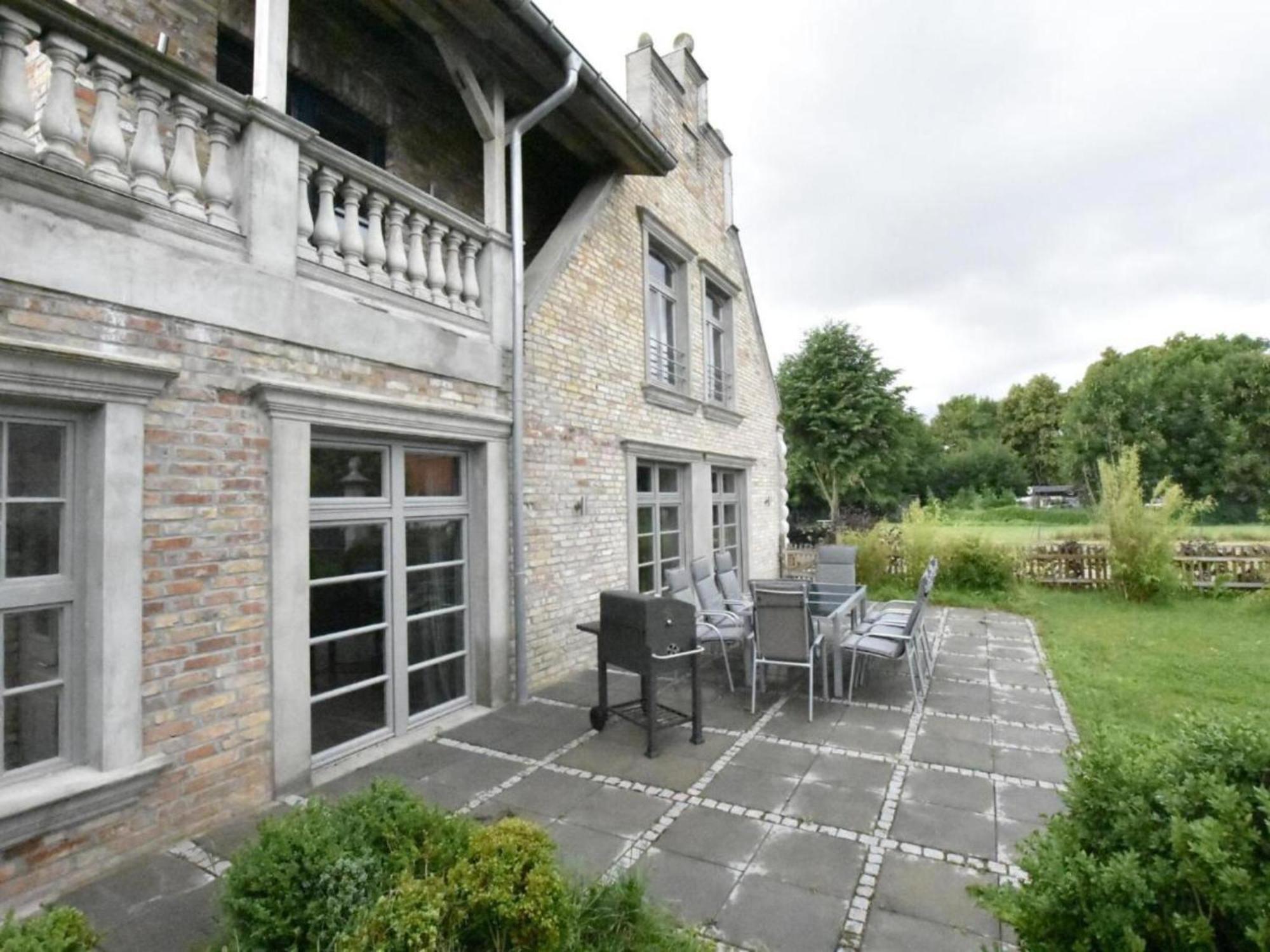 Gutshof Detershagen L